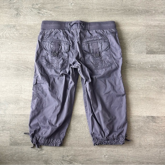 Y2K edc purple low rise cargo capris - Picture 2 of 9
